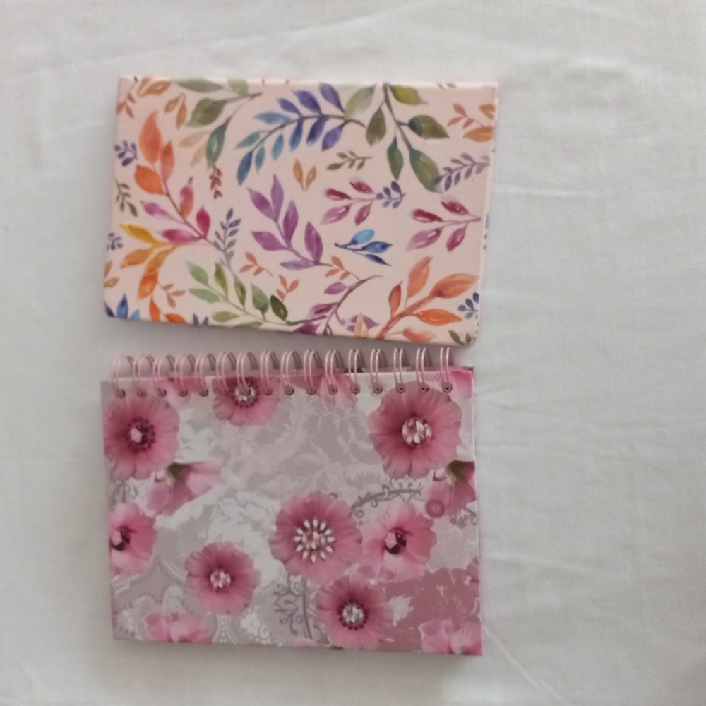 Journals - Picture 2 of 9